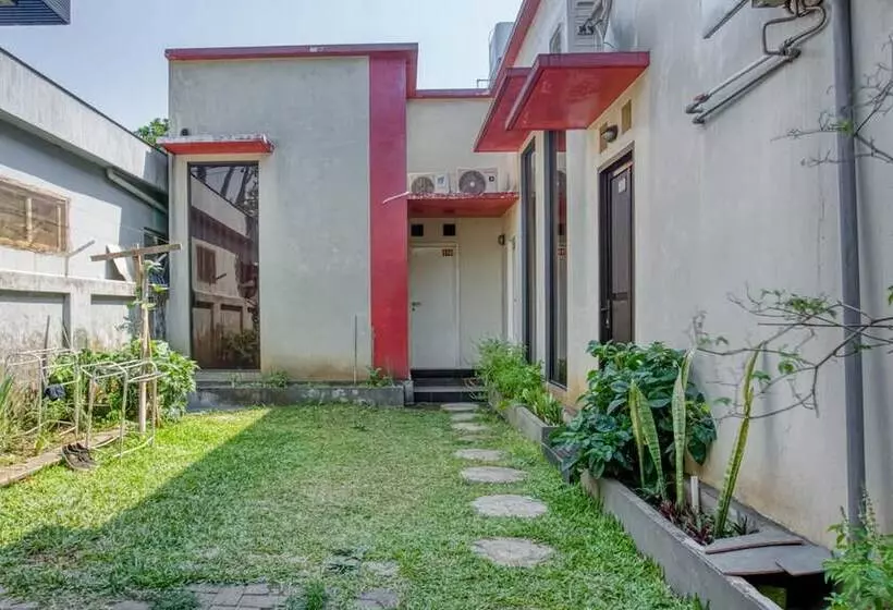 Majatalo Reddoorz Near Paralayang Batu