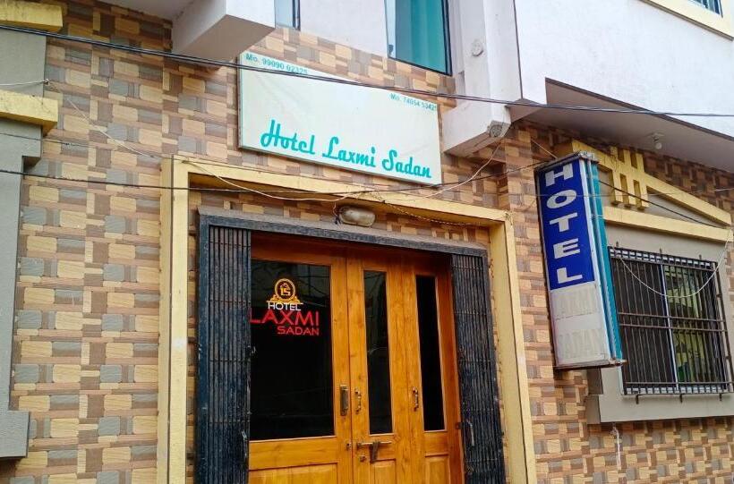 Hotel Laxmi Sadan