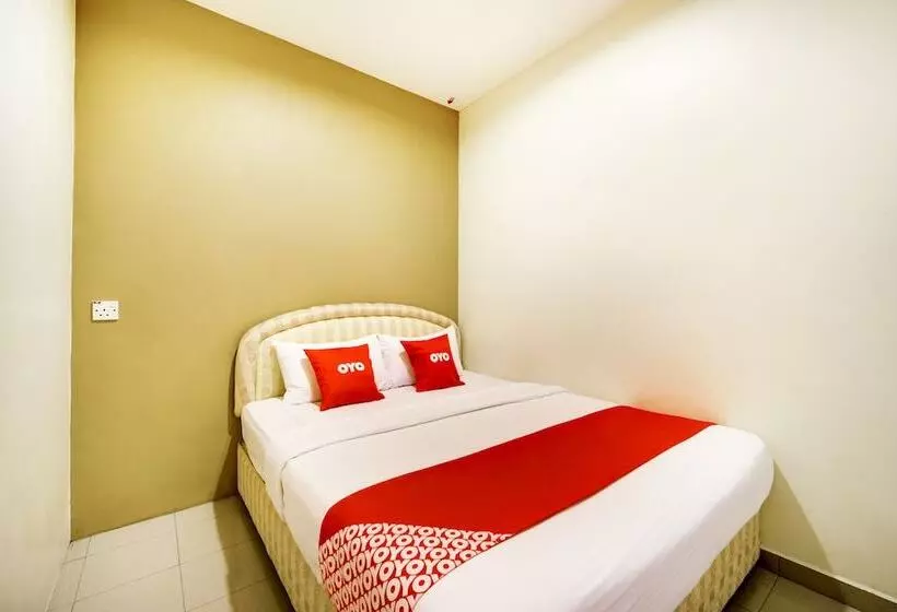 Hotelli Oyo 44053 El Zahra Moda Alor Setar
