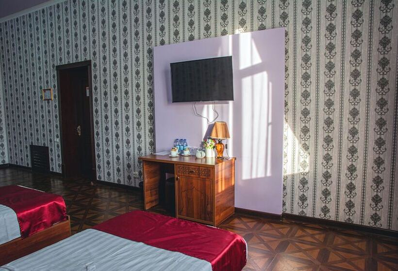 בית מלון כפרי Villa Oasis