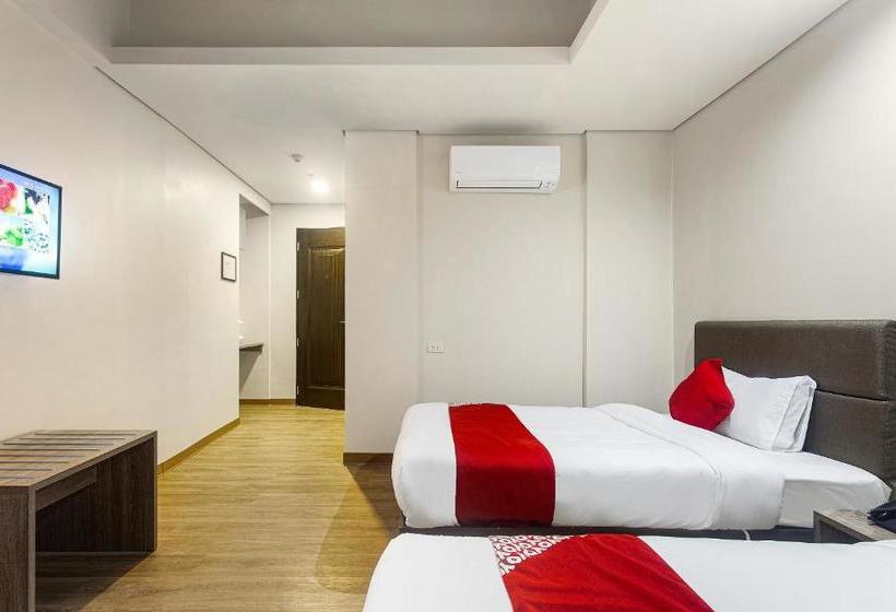 Hotel Oyo 241 Airo