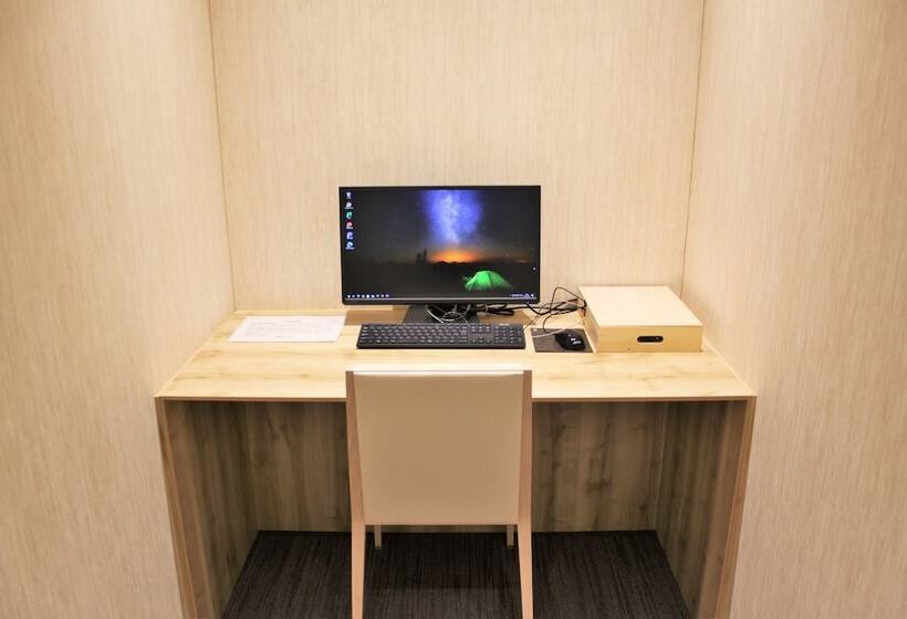 בית מלון כפרי Royal Classic Osaka