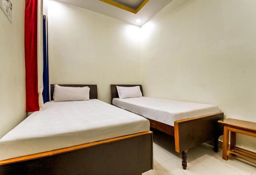 هتل Spot On 45145 Happy Guest House