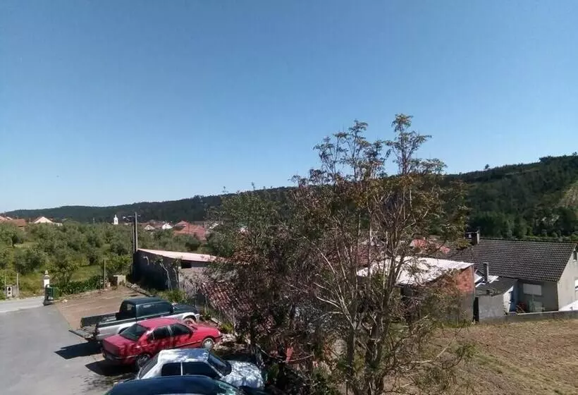 Comfortable Apartment With Mountain View 90 M² Fireplace