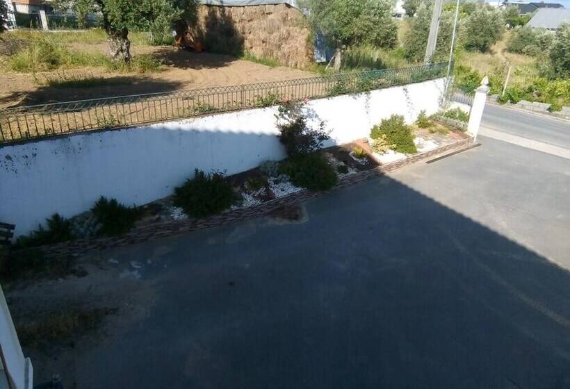 Comfortable Apartment With Mountain View 90 M² Fireplace