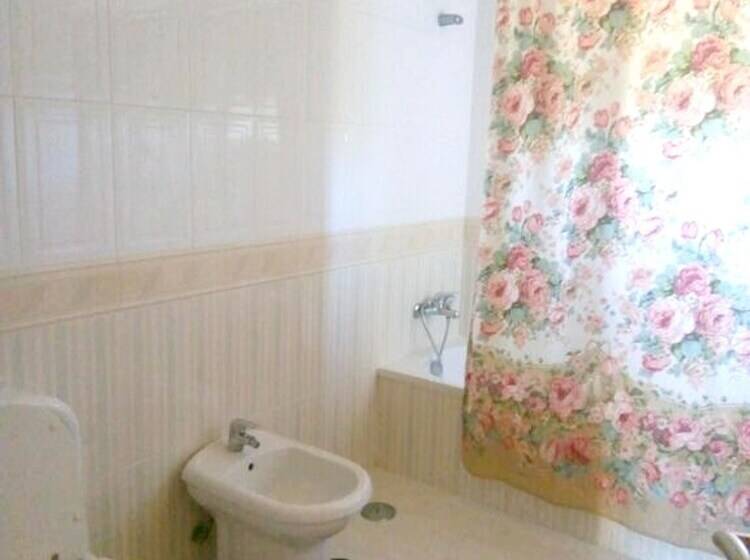 Comfortable Apartment With Mountain View 90 M² Fireplace