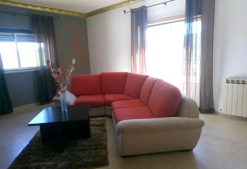 Comfortable Apartment With Mountain View 90 M² Fireplace