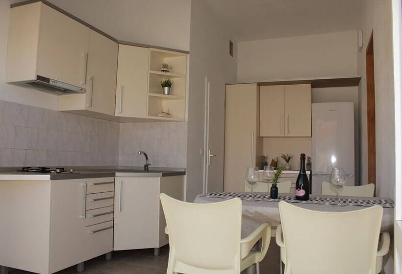 Beach Apartment Don Filippe