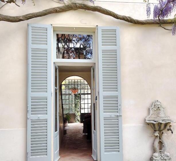 ベッドアンドブレックファースト Dandelion Como Suites & Park