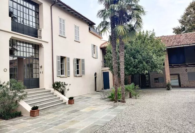 Aamiaismajoitus (B&B) Dandelion Como Suites & Park