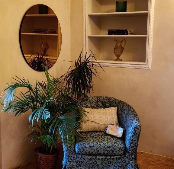 ベッドアンドブレックファースト Dandelion Como Suites & Park