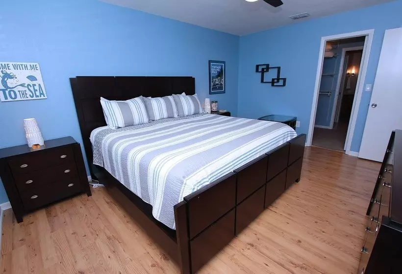 Gulfside Villas 11