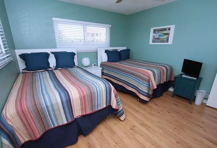 Gulfside Villas 11