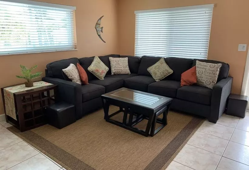 Gulfside Villas 11