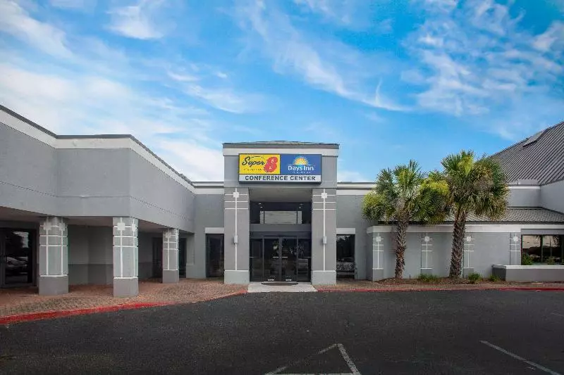 ホテル Days Inn By Wyndham Mobile I65