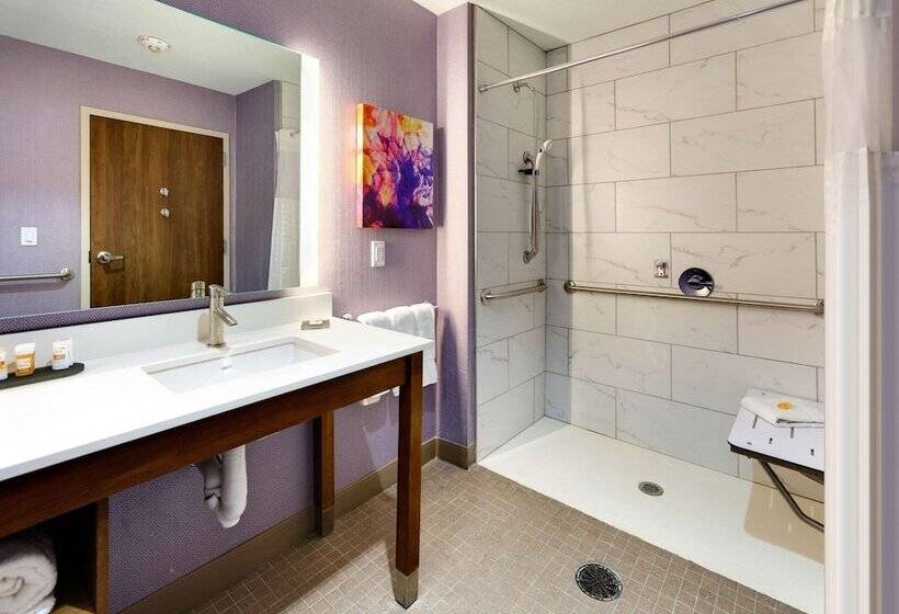 בית מלון כפרי La Quinta Inn & Suites By Wyndham Lakeway