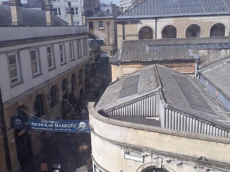 St Nicholas Street Apartment