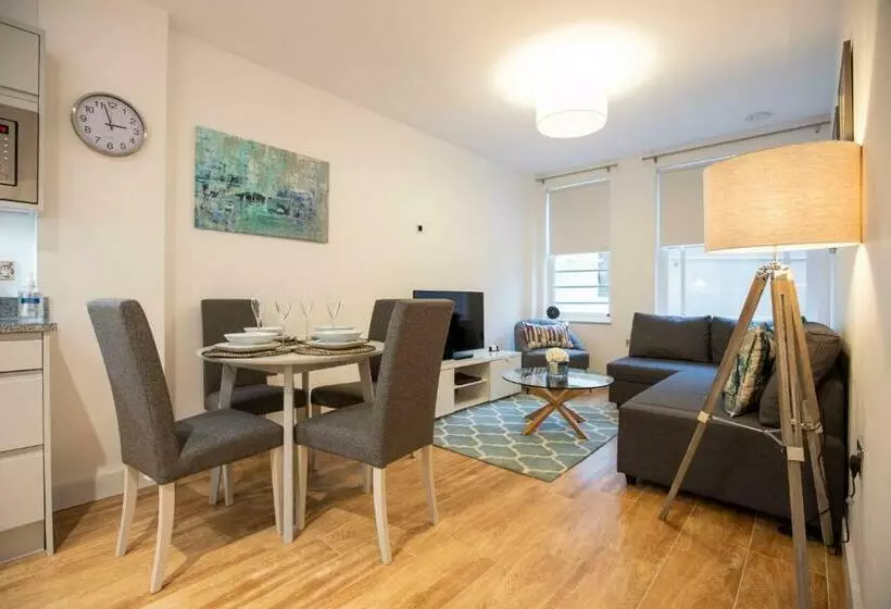 Urban Living S The King Edward Ii Luxury Apartment In The Heart Of Windsor