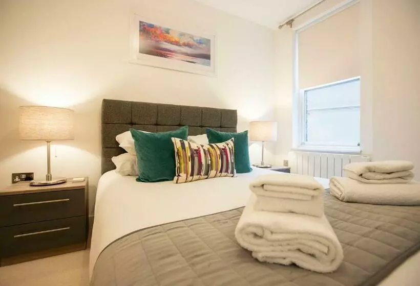 Urban Living S The King Edward Ii Luxury Apartment In The Heart Of Windsor