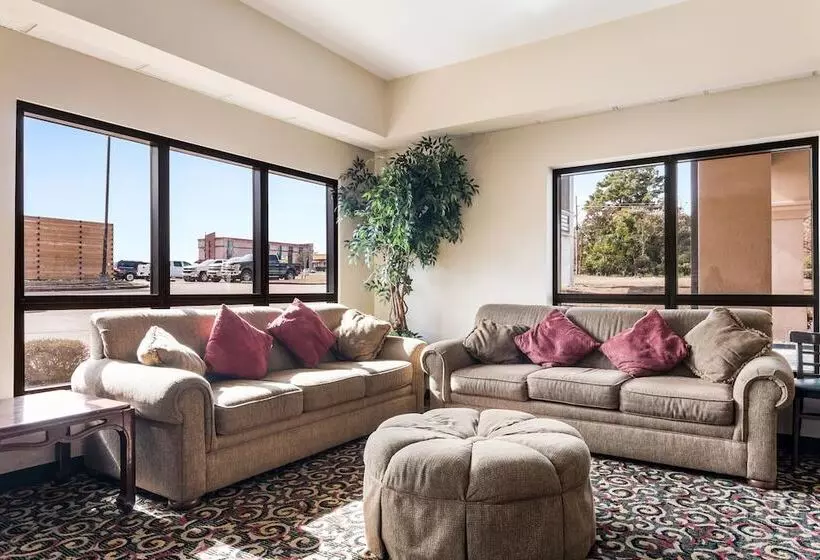 酒店 Baymont Inn & Suites Texarkana