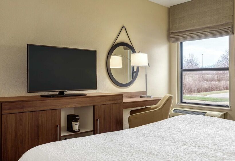 هتل Hampton Inn Akronfairlawn
