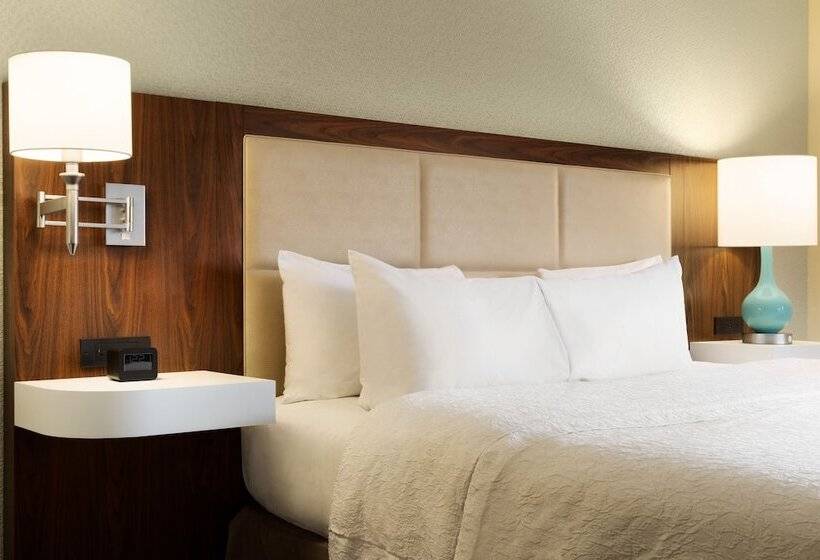 هتل Hampton Inn Akronfairlawn