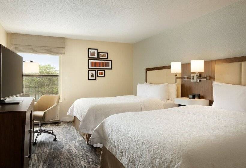 هتل Hampton Inn Akronfairlawn