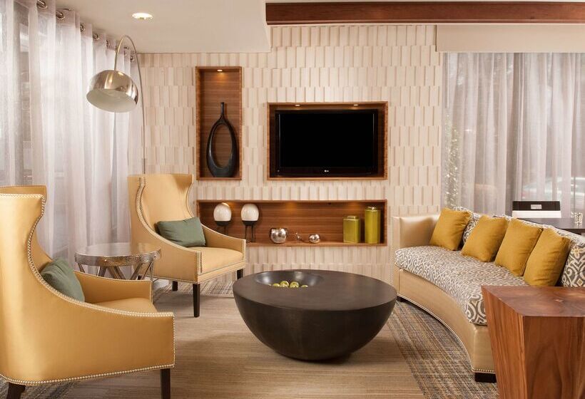 هتل Hampton Inn Atlantanorth Druid Hills