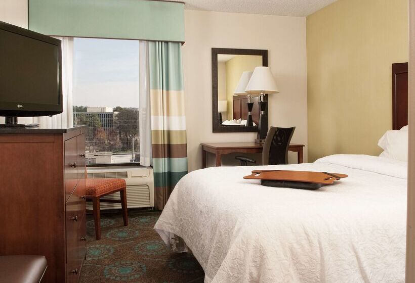 هتل Hampton Inn Atlantanorth Druid Hills