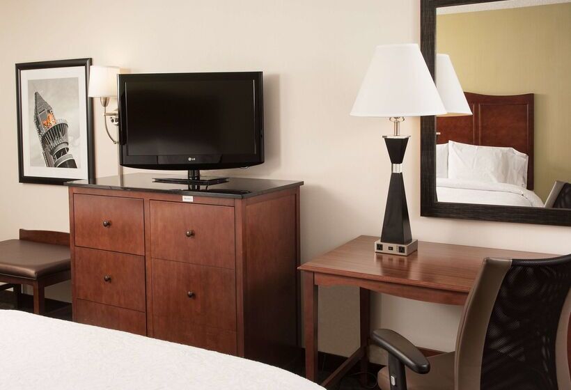 هتل Hampton Inn Atlantanorth Druid Hills