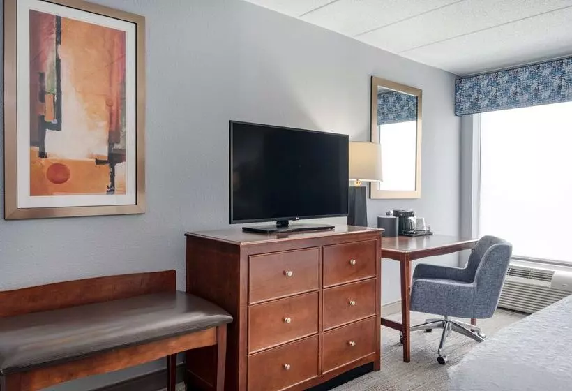 هتل Hampton Inn Baltimore/white Marsh
