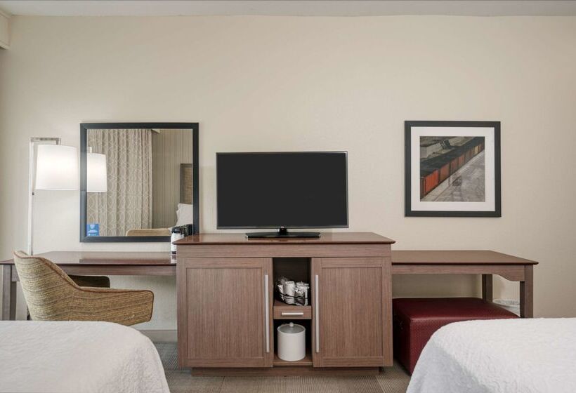 酒店 Hampton Inn Collinsville