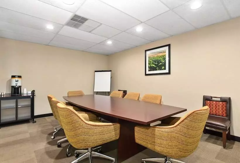 ホテル Hampton Inn Collinsville