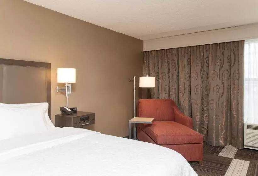 فندق Hampton Inn Columbus/taylorsville/edinburgh