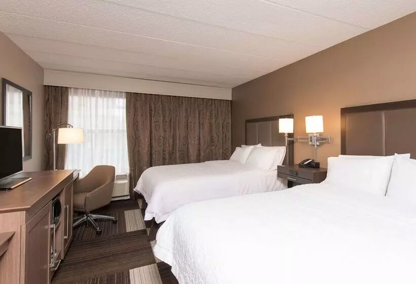 فندق Hampton Inn Columbus/taylorsville/edinburgh