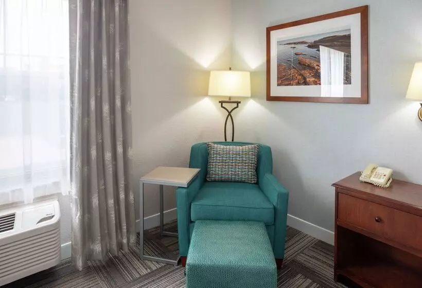 호텔 Hampton Inn Duluth Canal Park