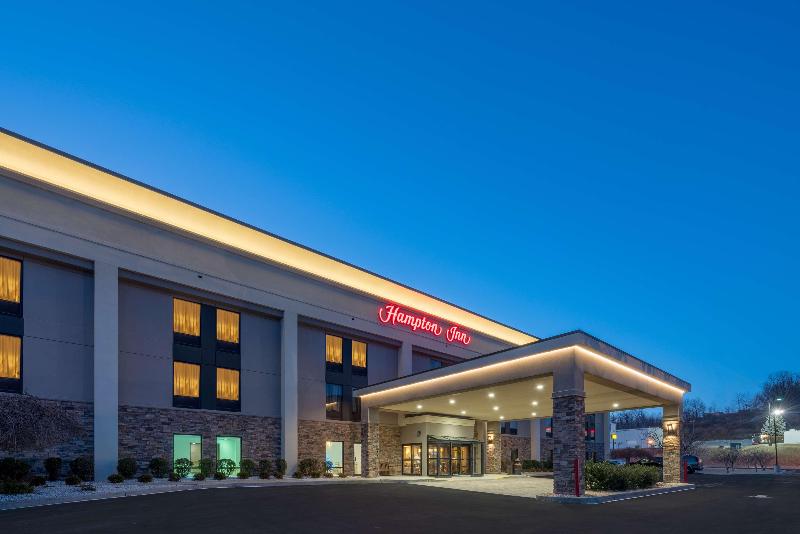 Отель Hampton Inn Frostburg