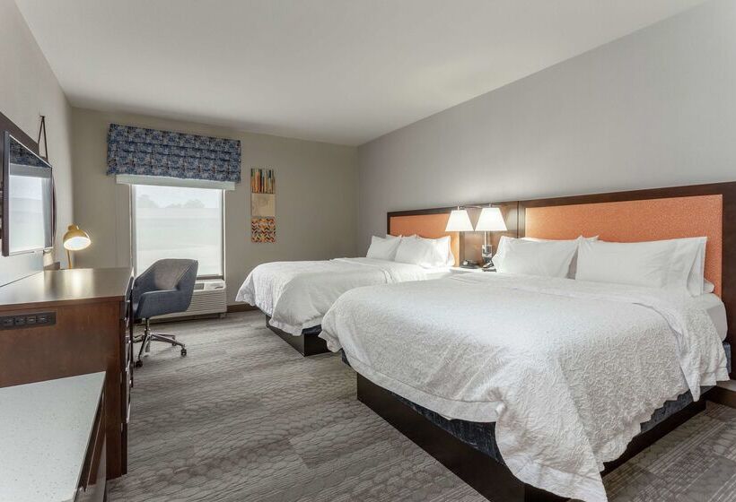 Отель Hampton Inn Jefferson City At Capital Mall