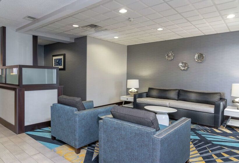 호텔 Hampton Inn Kent/akron Area