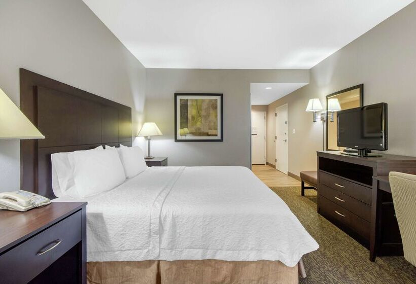 בית מלון כפרי Hampton Inn Mebane