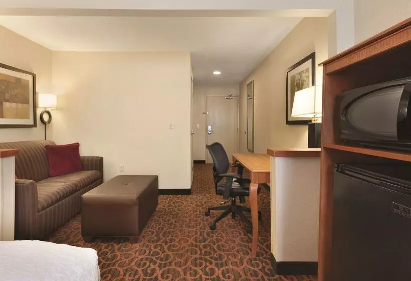 בית מלון כפרי Hampton Inn Minneapolis/burnsville
