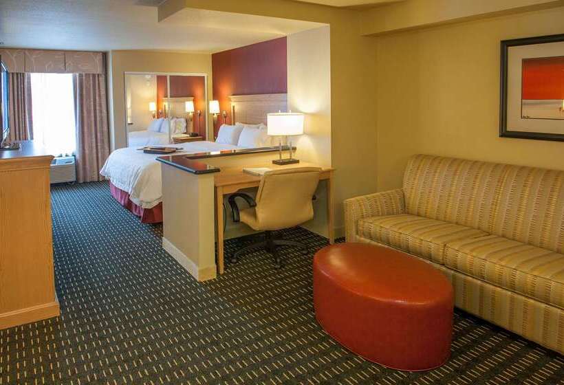 ホテル Hampton Inn Pensacola Airport