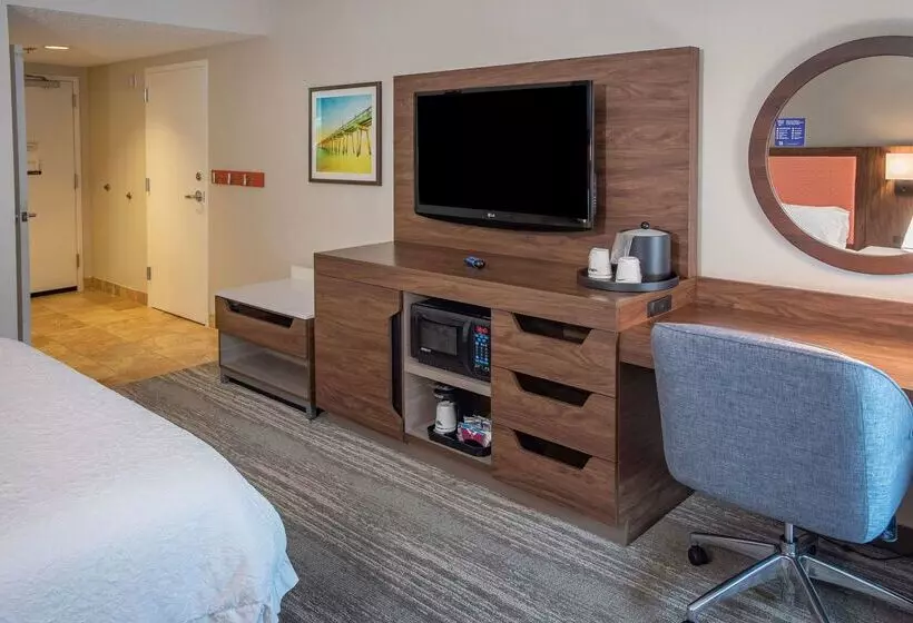 酒店 Hampton Inn Pensacola Airport