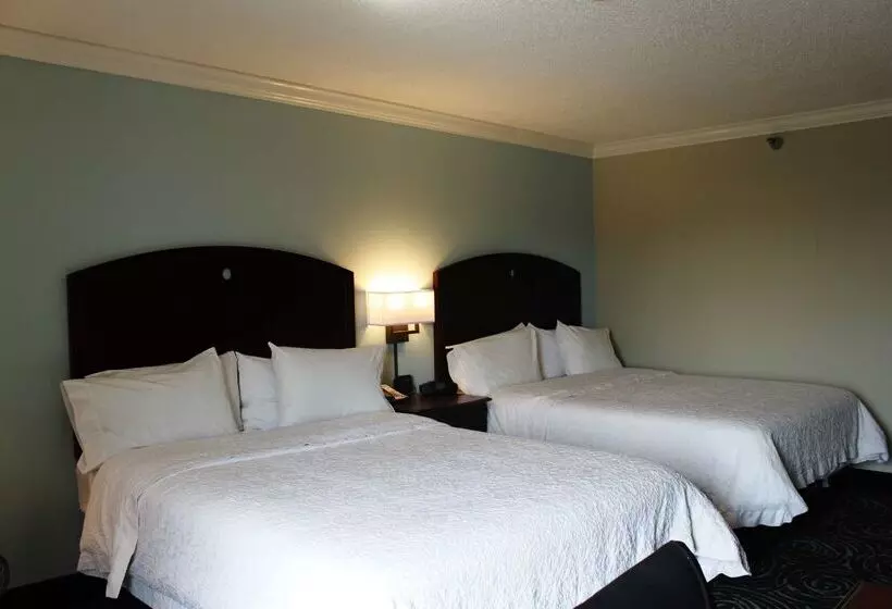 בית מלון כפרי Hampton Inn Perry