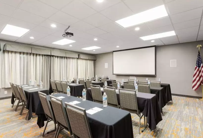 호텔 Hampton Inn Pittsburgh/west Mifflin