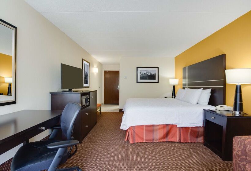 Отель Hampton Inn Pittsburgh/west Mifflin