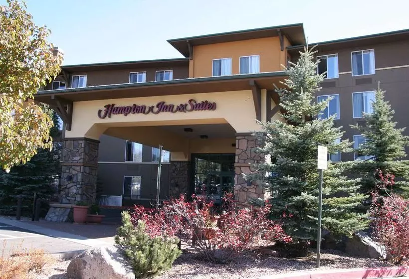 ホテル Hampton Inn & Suites Flagstaff