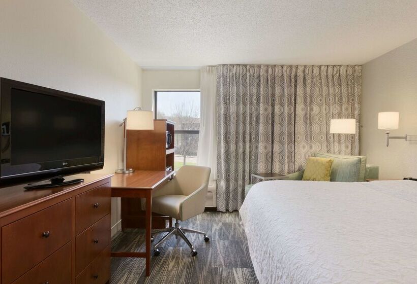 Отель Hampton Inn Zanesville