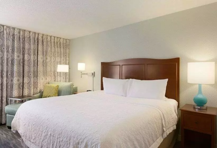فندق Hampton Inn Zanesville