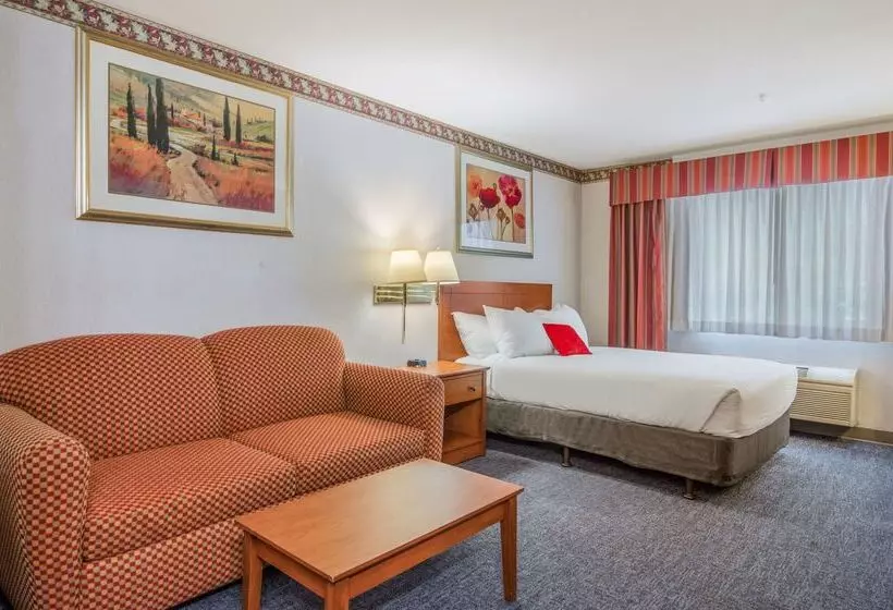 ホテル Red Lion Inn & Suites Port Orchard